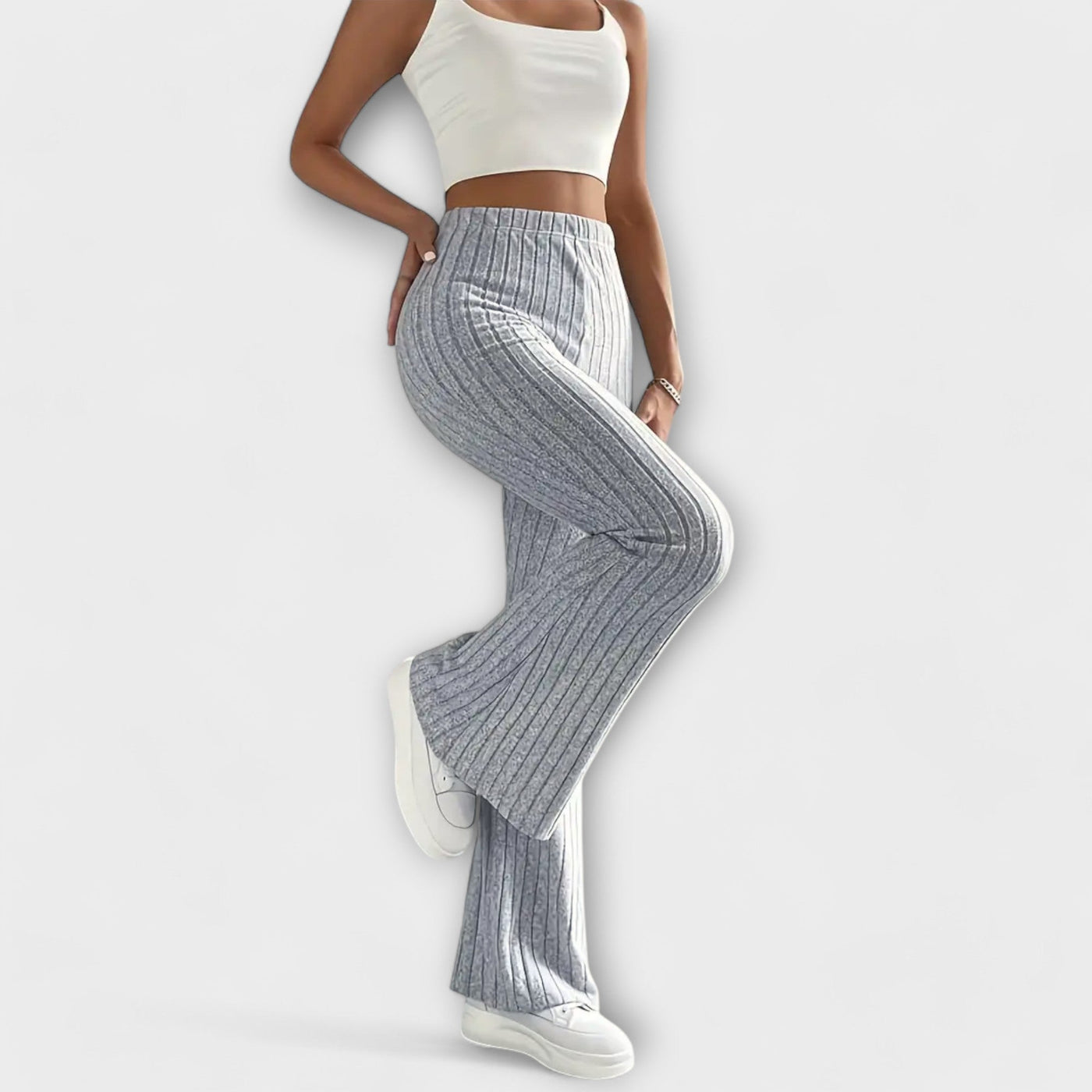 Rozkloszowane spodnie